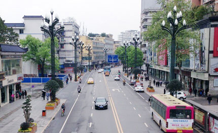 四川宜賓市中山街、專(zhuān)署街、人民路道路照明