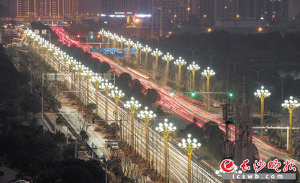 長沙首條智慧路燈示范段，有“顏值”，更有“才華”