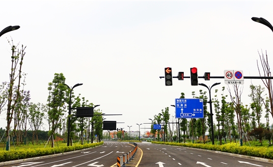 華體科技為天府怡心湖植入“智慧因子”