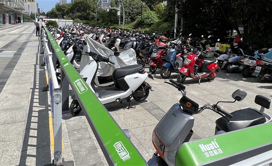 簽約萬達(dá)！打造“充換電一體”綜合解決方案示范樣板